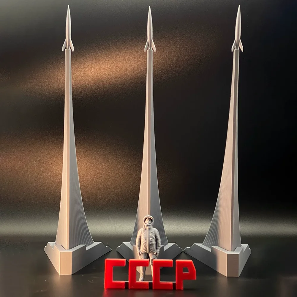 

302 мм 3D-печатная статуэтка-модель: Памятник СССР, «Покорители Вселенной», Гагарин. Декоративная фигурка, сувенир, подарок.
