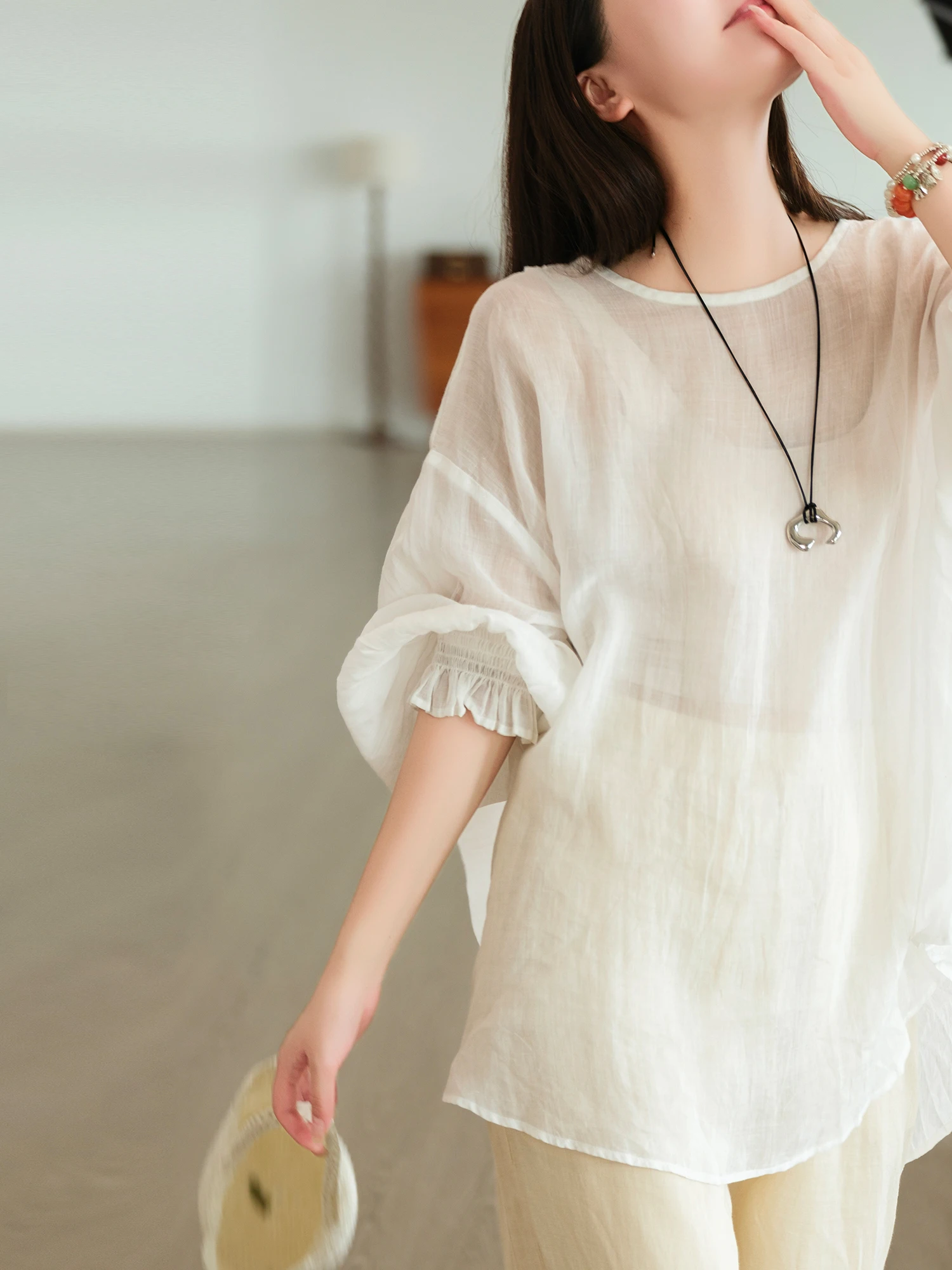 Pure Color Loose Fit Lantern Sleeve Pleated Wooden  Ear T-Shirt Casual Style Summer Breathable Thin Long Sleeve round Nec...