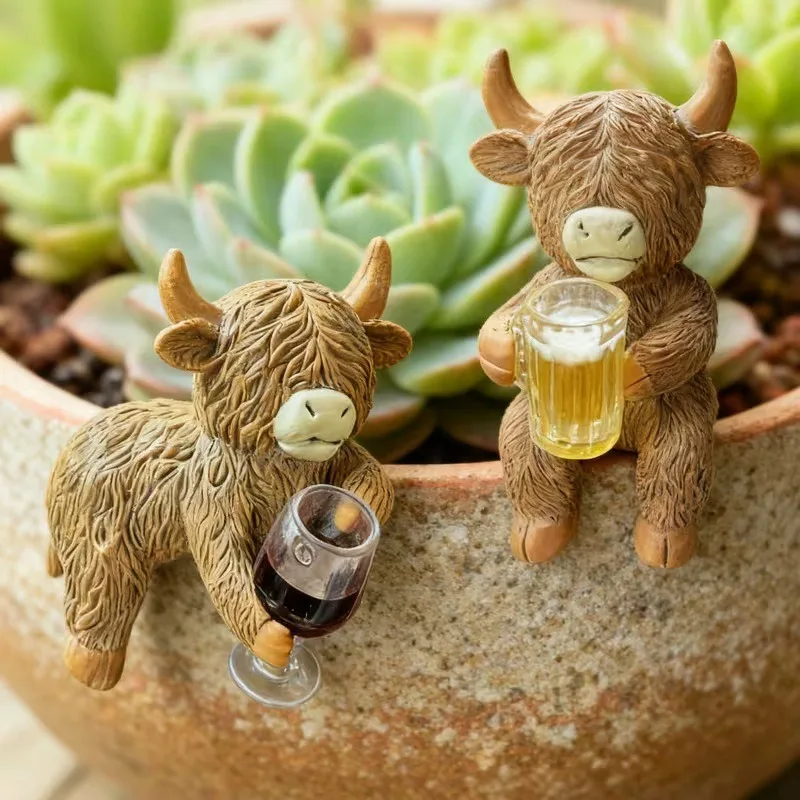Funny HighlandS Cow Figurine Drinking Wine Beer Planter Hugger Resin Animal Statue Fairy Garden Miniature Flower Pot Edge Decor