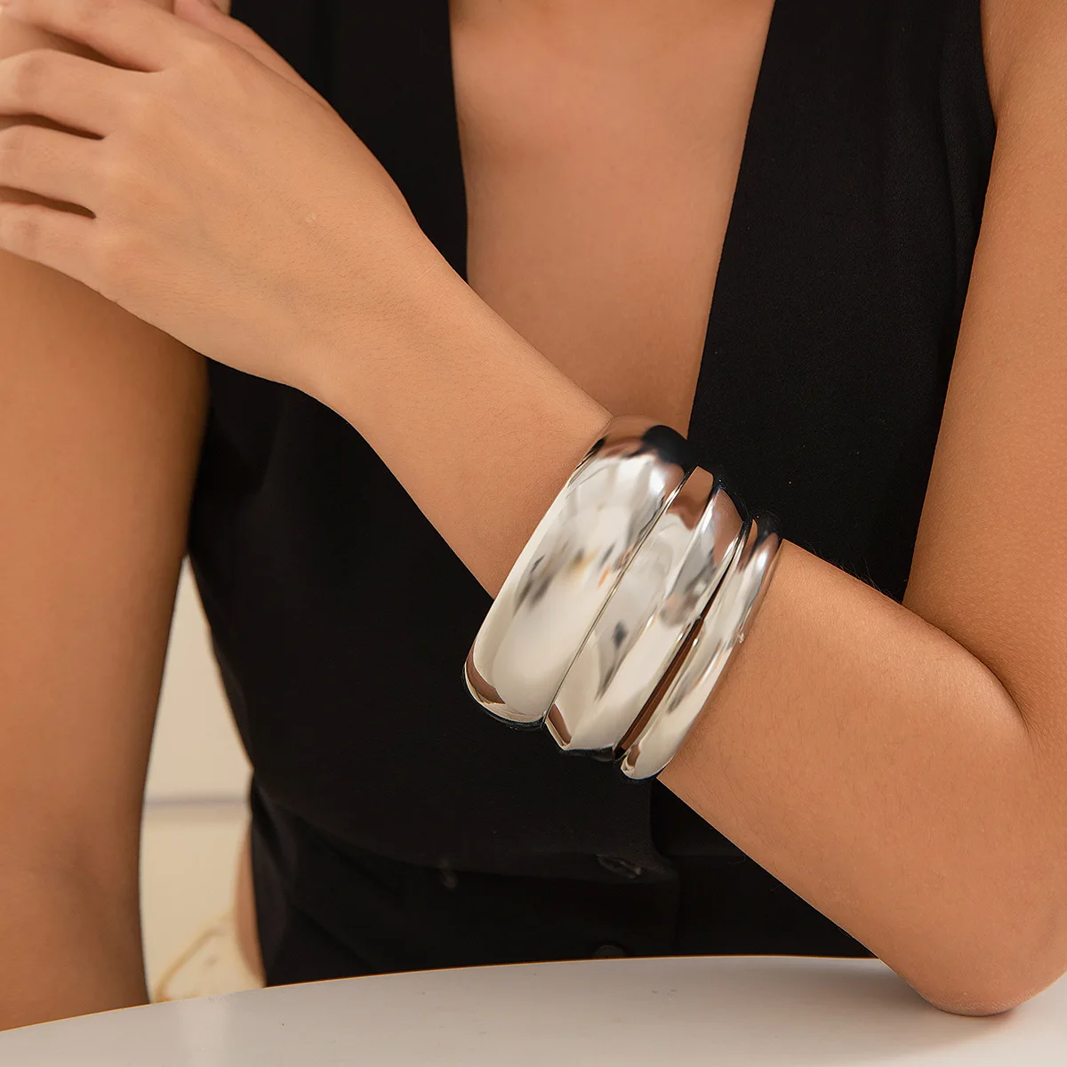 3Pcs/set Punk Geometric Chunky Hollow Rings Bracelet for Women Smooth Multilayer Big Bangles Jewelry Ladies Wedding Party Gifts