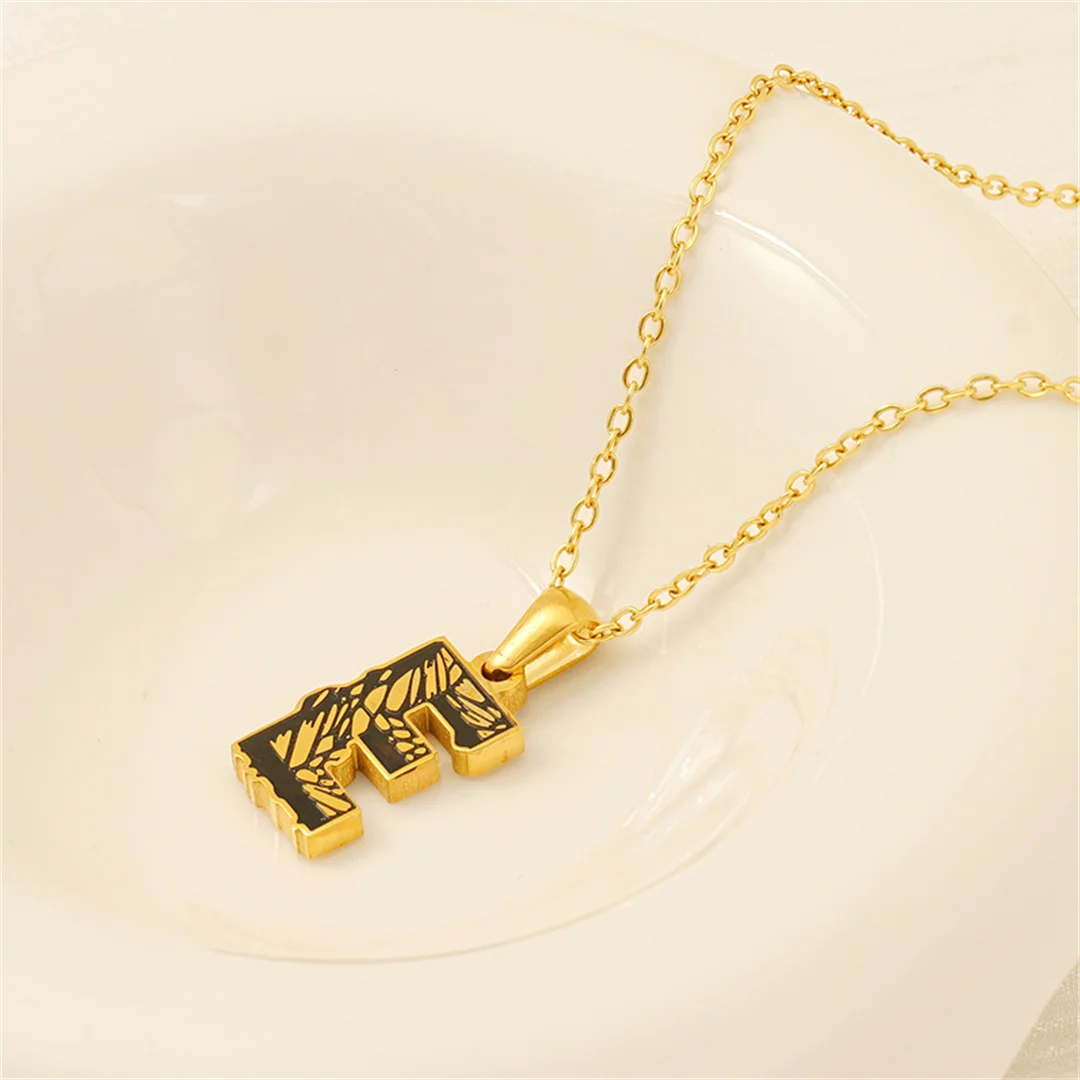 Vintage 26 A-Z Initial Letter Name Pendant Female Gold Color Stainless Steel Alphabet Necklace for Women Fashion Jewelry Gift