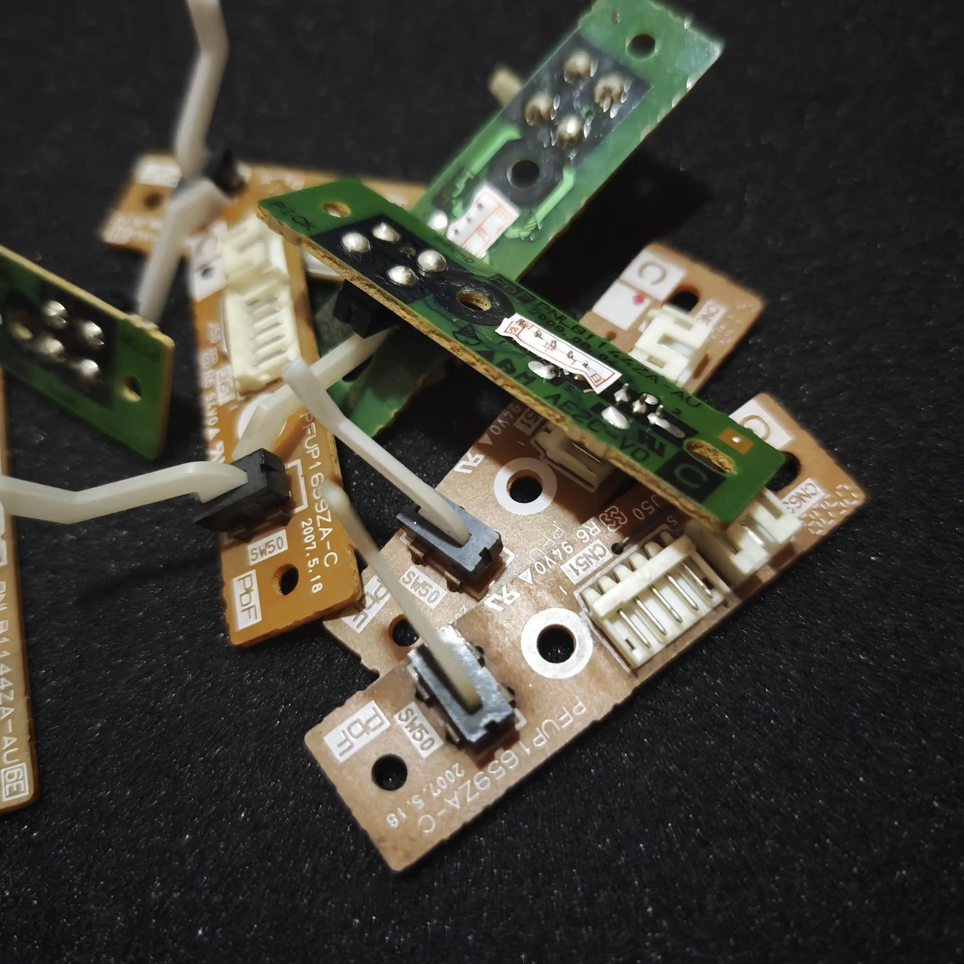 

1Pcs For Panasonic KX-MB2033 KX MB2000 MB 2003 2008 2038 778 228 788 CN Feed Sensor