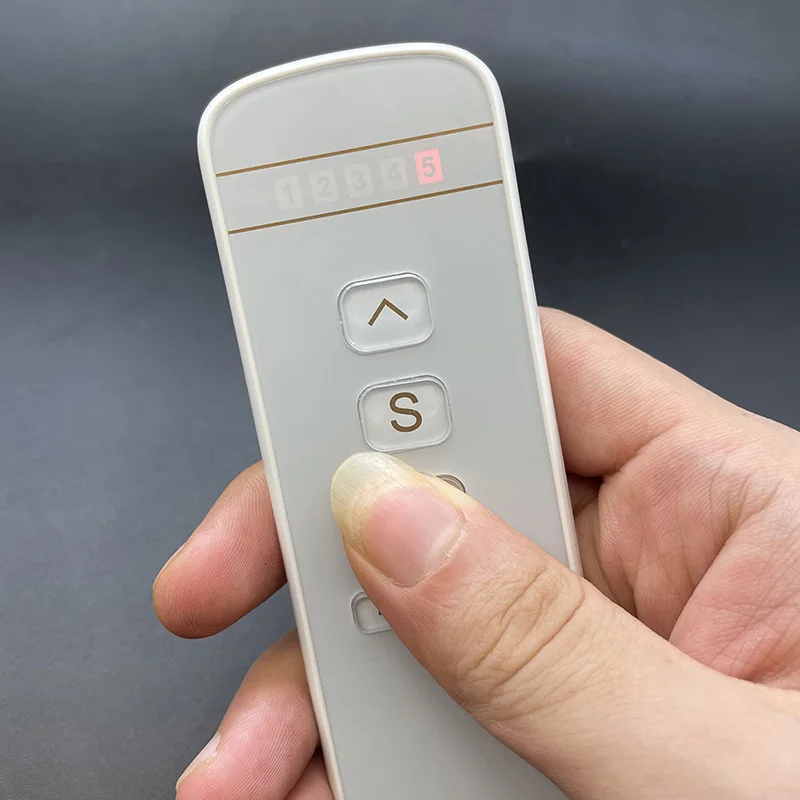 YNG109 ل 1810631 1810631A 1810630 1810630A 1810632 1810633 1810635 5012854A109 1810638A02 433.42MHz بوابة التحكم عن بعد