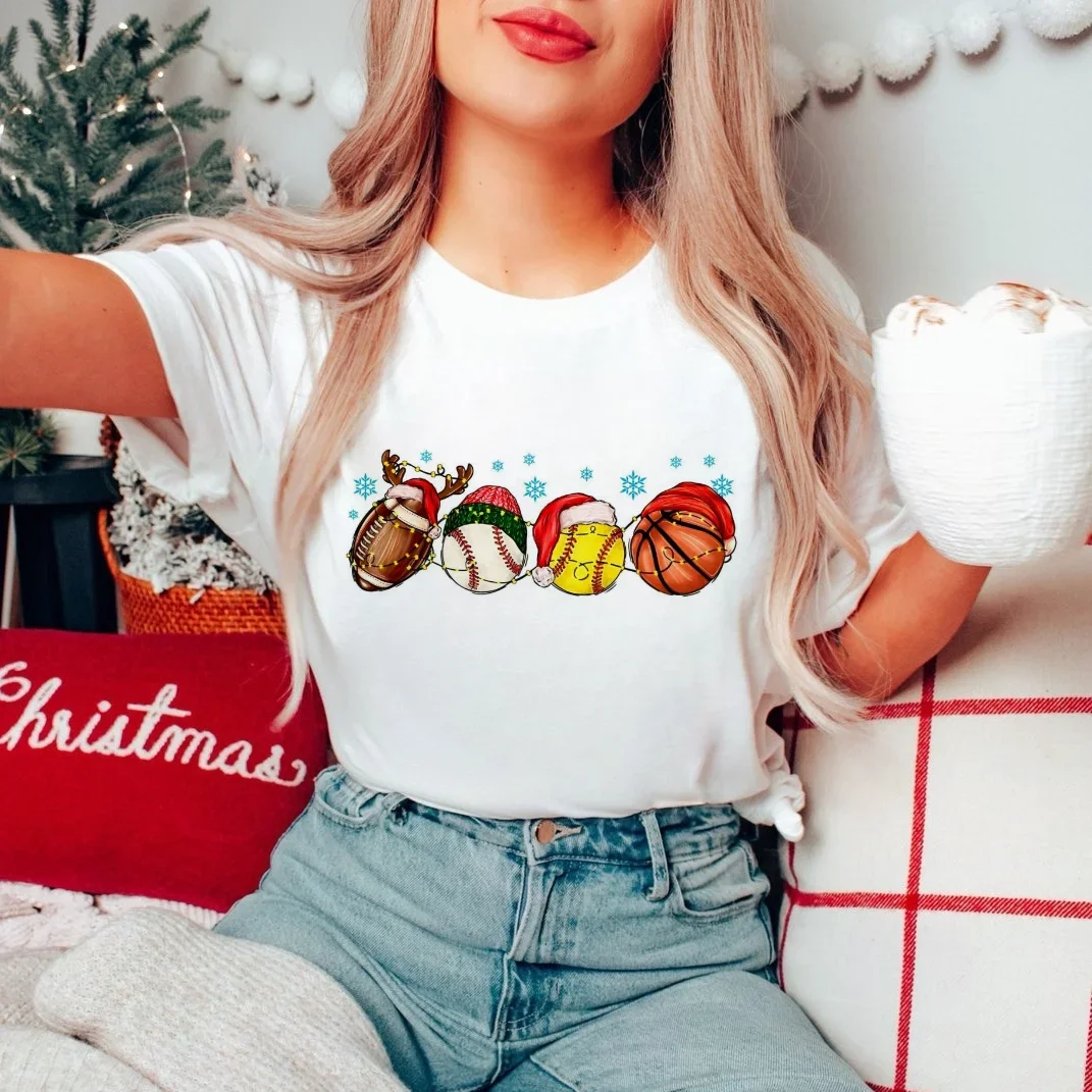 Vintage Christmas Sport Balls T-Shirt z krótkim rękawem Fun Pattern Cartoon Top Casual Women's Printed Basic Round Neck T-Shirt