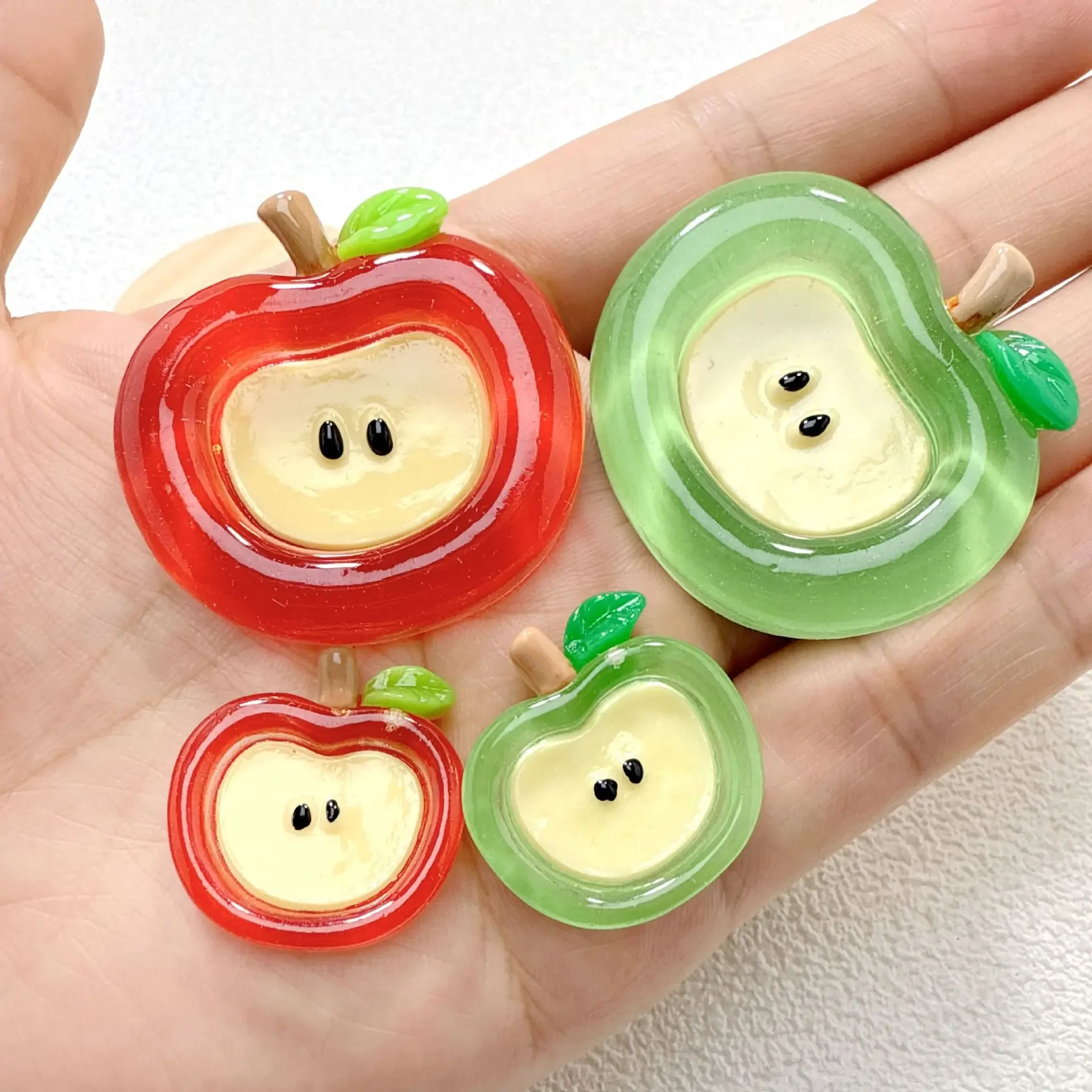 Resin Mini Transparent Apple Miniatures Flatback Cabochon Sparkling DIY Accessories for Scrapbooking Decor Phone Case Decoration