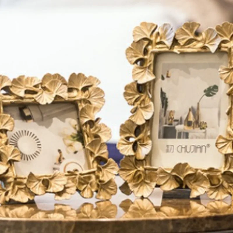 Light luxury creative gold ginkgo biloba photo frame decoration Nordic wedding photography ins picture frame gift delivery ornam