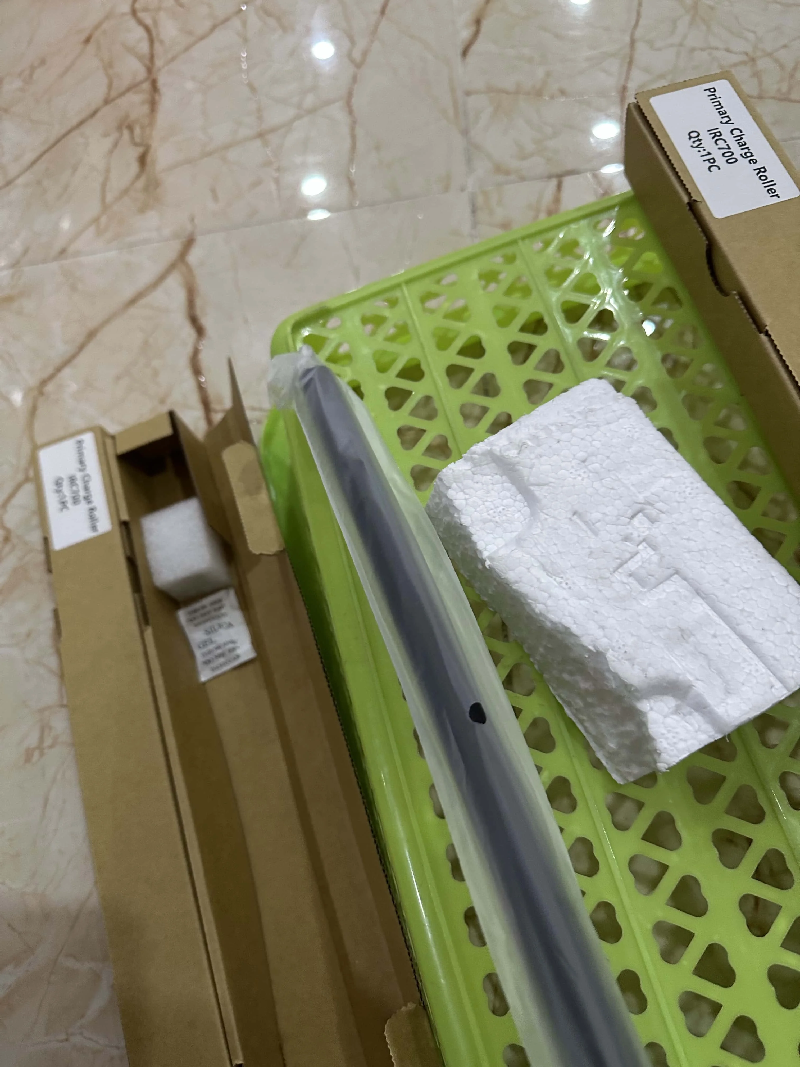 

3 шт. зарядный ролик PCR для Canon imagePRESS c60 c600 c700 c800 c650 c750 c850 c660 c710 c810 c910 основной зарядный ролик