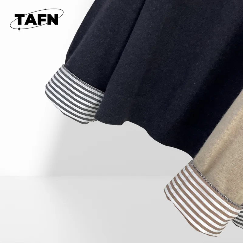 Chic Oversized Knit Cardigan for Women, Soft and Comfy for Fall & Winter Stylish Yet Comfortable Design AI0907