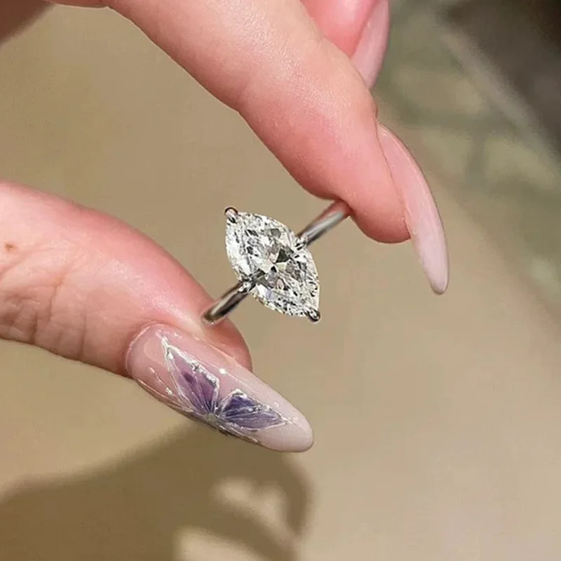 New 100% S925 silver 8 * 15mm horse eye white diamond ring, high-end, fashionable, elegant, trendy, retro wedding jewelry