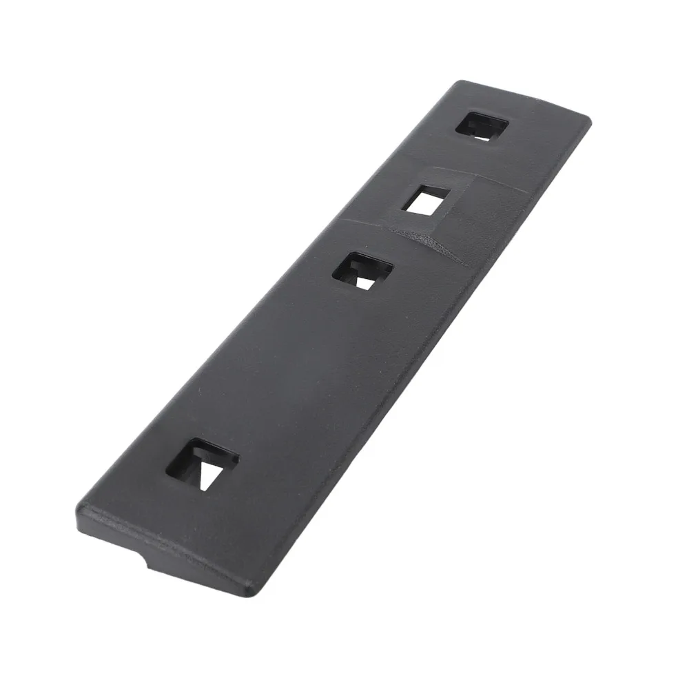 Black Rear Door Locating Panel ABS 9017660219 Rear Hatch Mount Panel Back Door Four Hole Plate for LT II/Benz Sprinter I