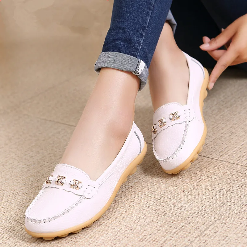 Spring Autumn Genuine Leather Flats Shoes Woman Slip On Casual Walking Shoes Women Breathable Moccasins Women Plus Size Shoes