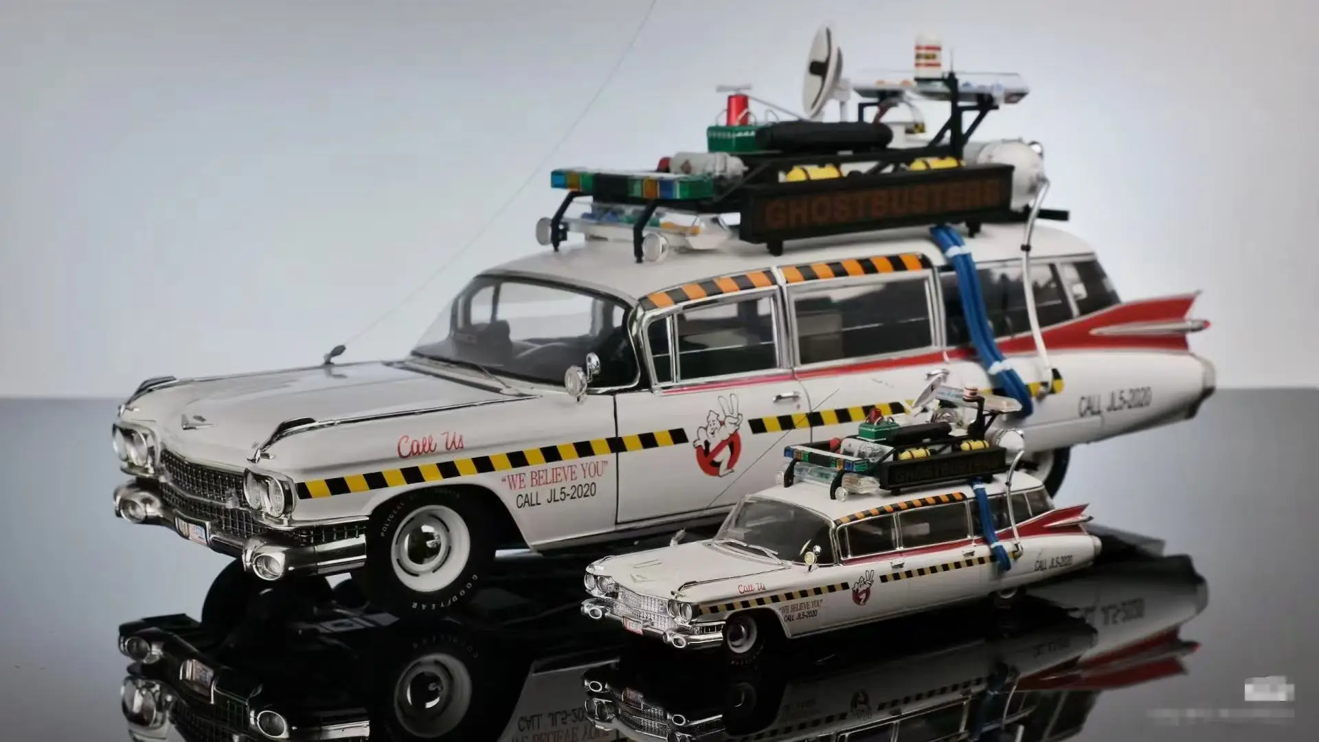 **الطلب المسبق** YS 1:64 نسخة الفيلم من سيارة Ghostbusters Diecast Model