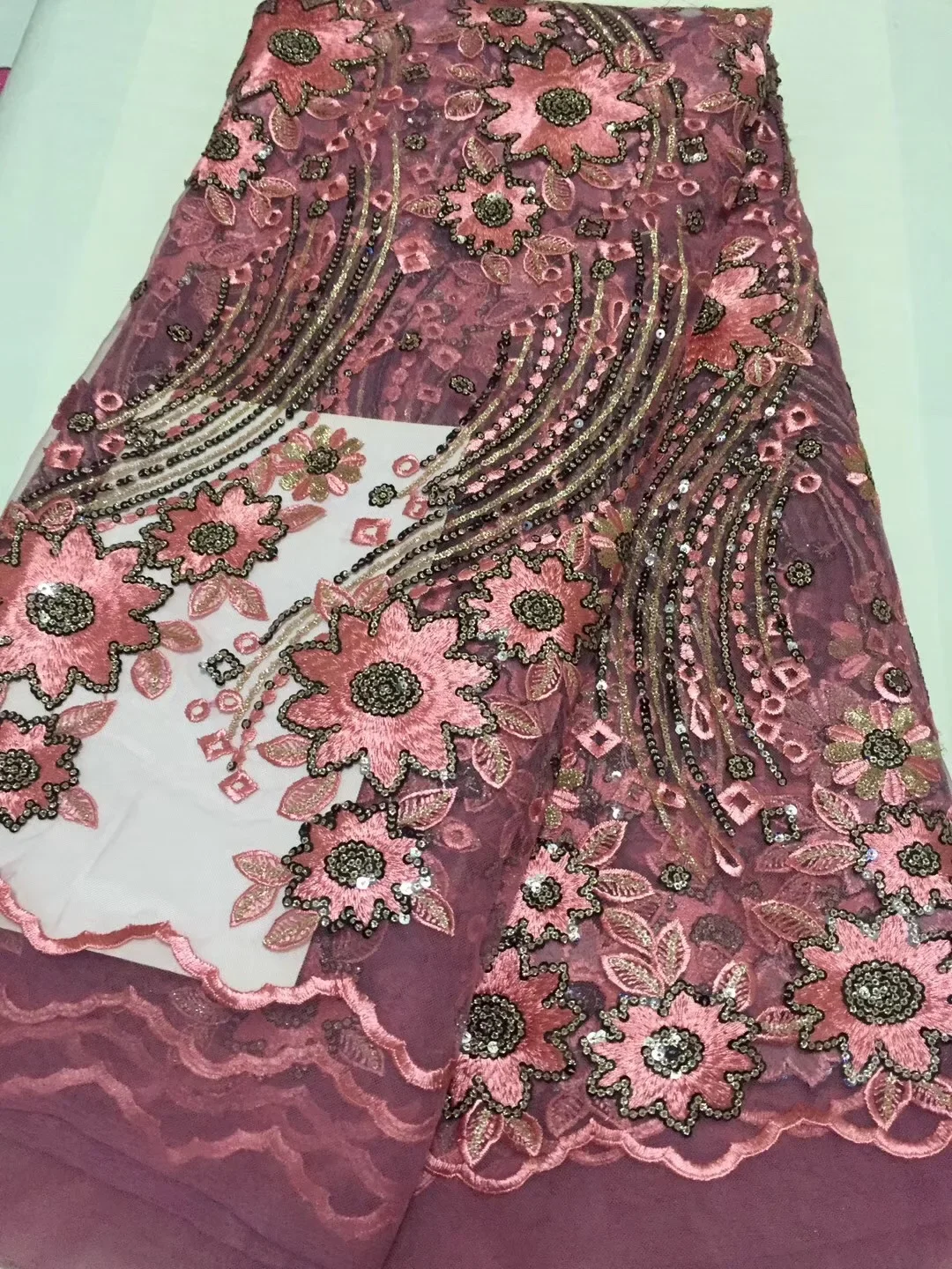 

Nigerian Lace Fabrics for Wedding 2018 African French Lace Fabric High Quality 3D Lace with Beads ,Grey Lace Applique CD1822