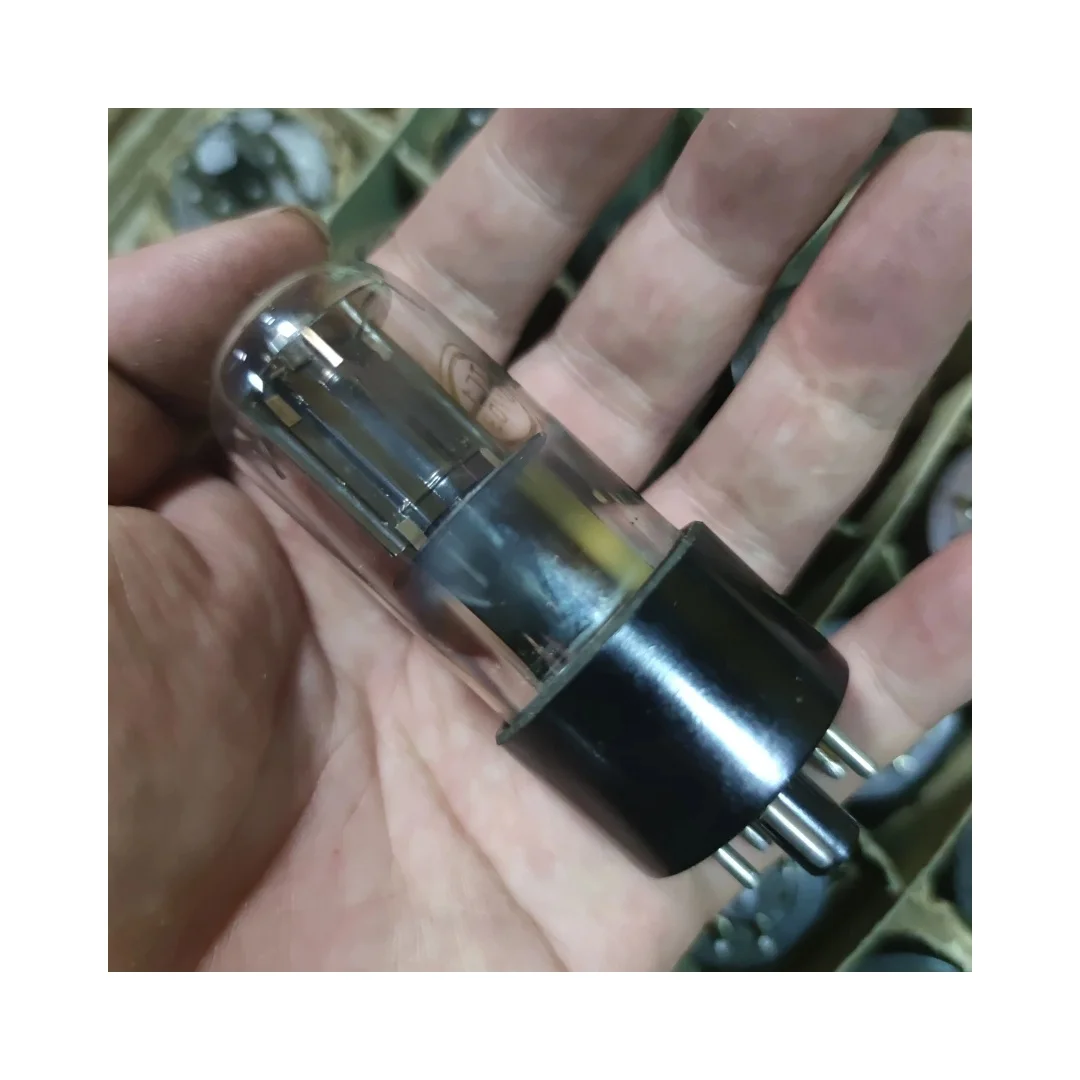 

Советский тиристор zq1 0,1/0,3 совершенно новый.