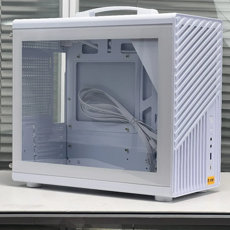 

iF25 Logic Library 240 Water Cooling ATX Power Supply Long Graphics Card MATX Cooling Strong Handheld Portable Case