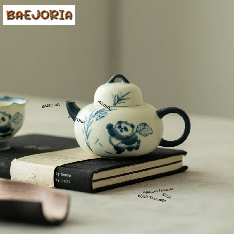 Hand-painted Panda Underglaze Colour Teapot Elegant Tea Infuser Pot Tea Brewing Kettle With Strainer Tea Services Collection