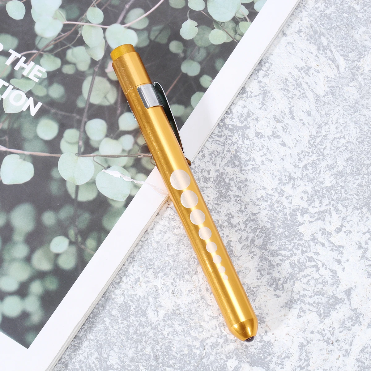 

Pupil Pen Light Medical Led Surgical With Scale Yellow Portable Clip Design For First Aid Emergency Use Low Power