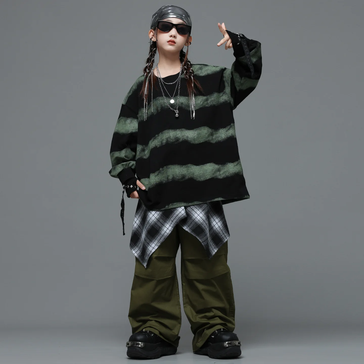 Kind Kpop Hip Hop Kleidung Schwarz Gestreiftes Sweatshirt Armee Grün Fallschirm Cargo Hosen für Mädchen Junge Street Dance Kostüme Kleidung