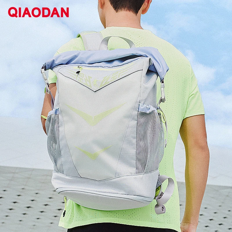 QIAODAN Feiying Sports Backpack Large Capacity Men\'s and Women\'s 2024 Summer New Comfortable Commuting School Bag XUA24240119