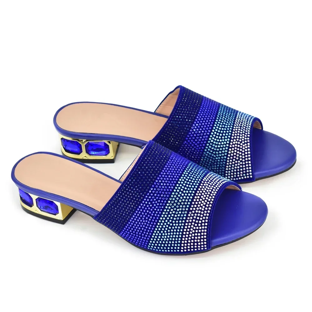 Latest Shoes Women Luxury Rhinestone Crystal Pumps 2025 New Fashion Slippers Sandals Party Low Heels Elegant Italian Women Shoes