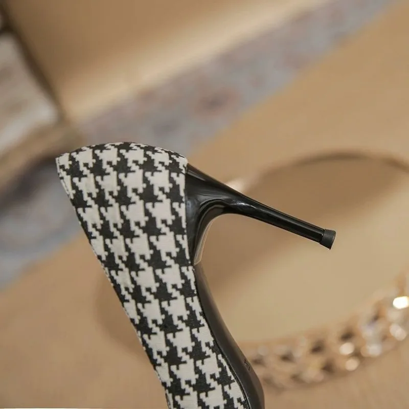 2024 New Autumn Black Thin Heel Pointed Single Shoes Temperament Elegant Ladies Shallow Mouth Thousand Bird Lattice High Heels