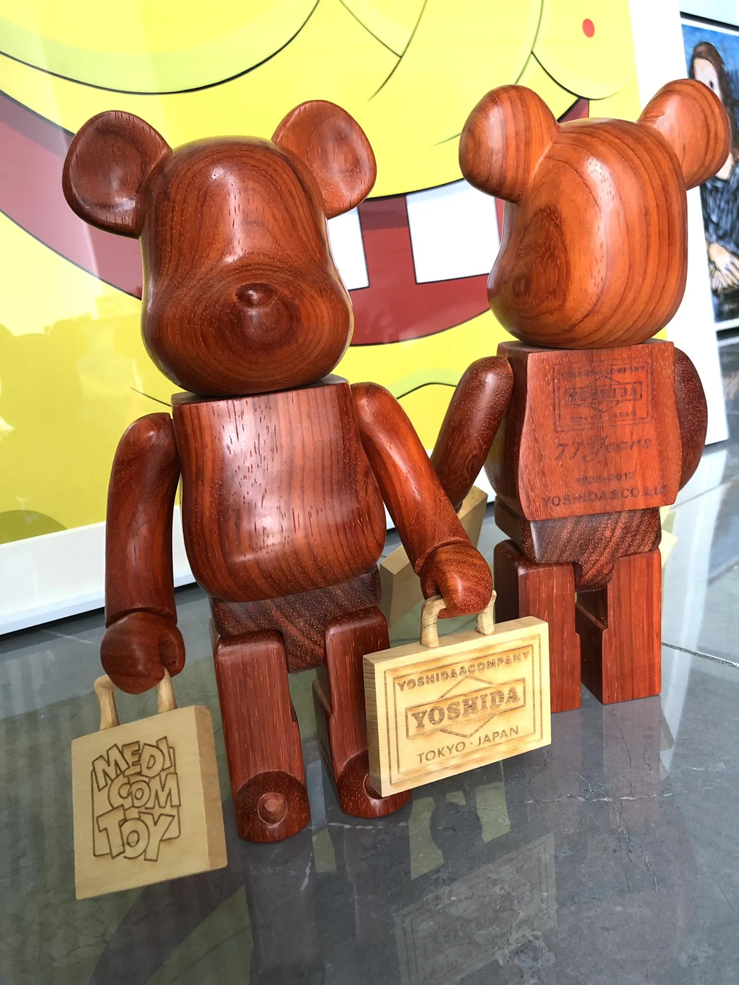 Bearbrick 400% 28cm Porter x Karimoku x Medicom Toy three-party joint African rosewood Porter suitcase Bear