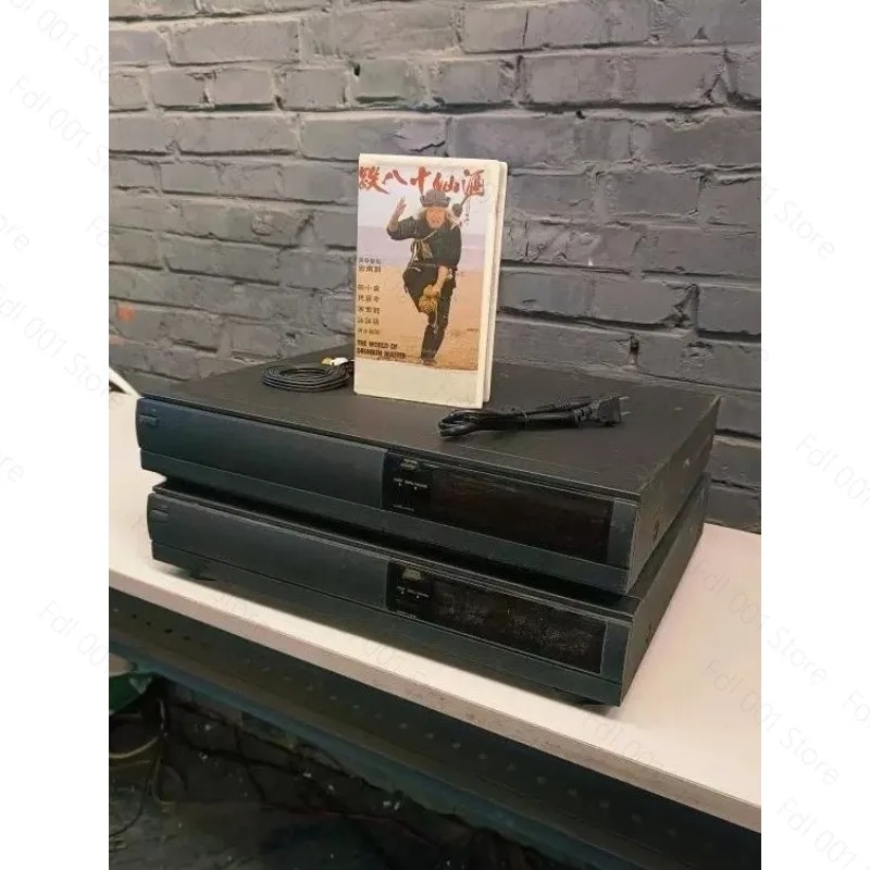 VHS VCR Player and Video Converter, Transfer Home Movies To DVD or Digital File Via USB, Compatible with TV, Preserve Old Video - view 3
