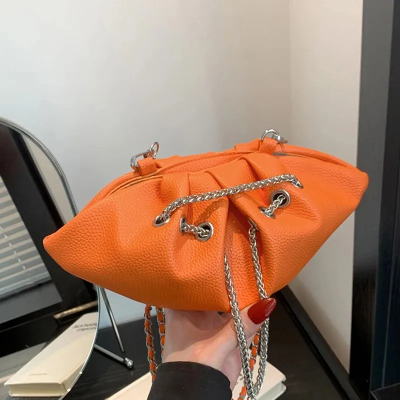 Designer Women Chain Shoulder Bags New Arrival Messenger Bags Evening Clutch Female Green Orange Pleated Mini Hasp Cloud Bags