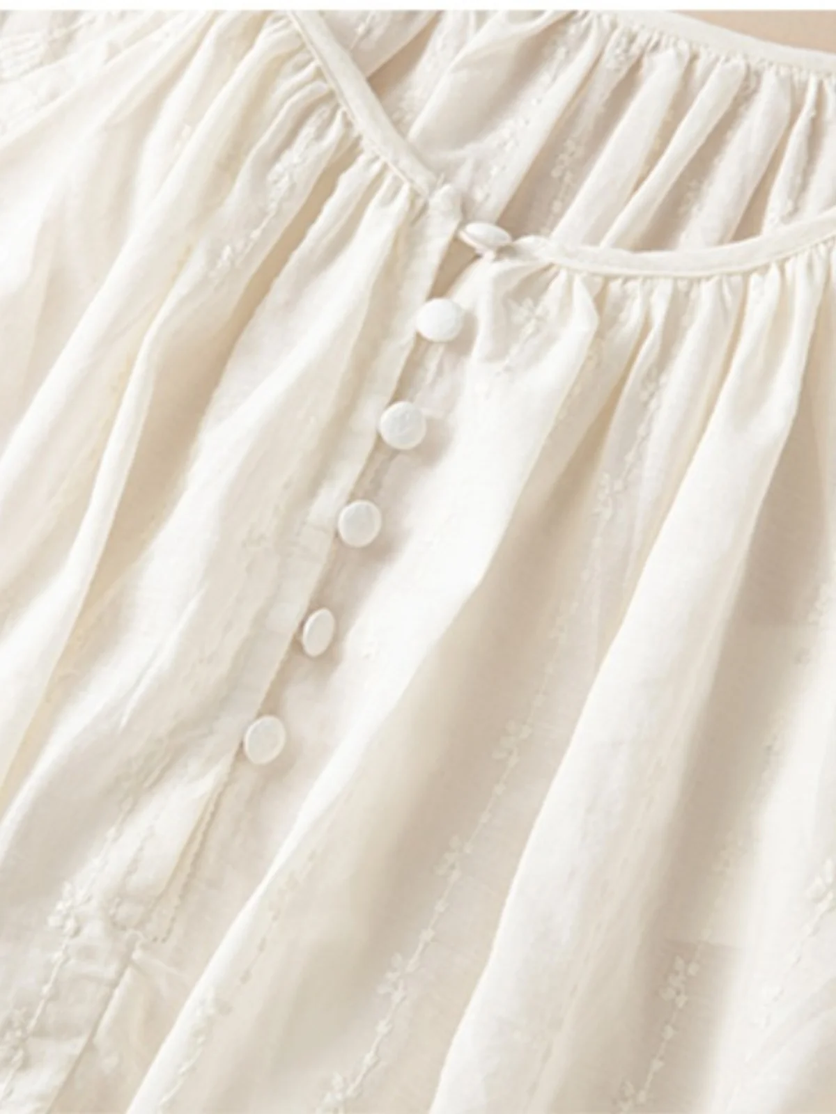 Sweet Doll irt レディース 夏用 ルーズ ファッション レーストリム ホロー刺繍 ラウンドネック オルト スヴェ ブラウス レトロ 通勤 スレ