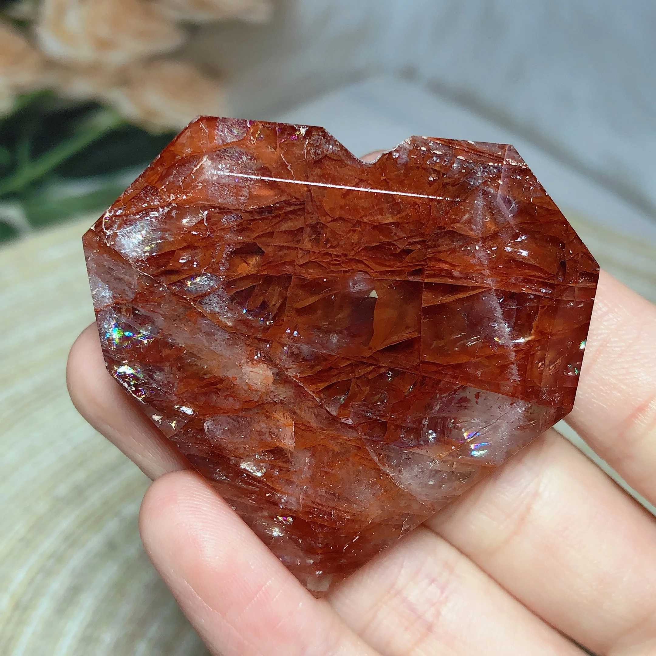 Natural Crystal Fire Quartz Faced Heart Polished Energy Reiki Healing High Quality Home Decoration Room Decor Gift