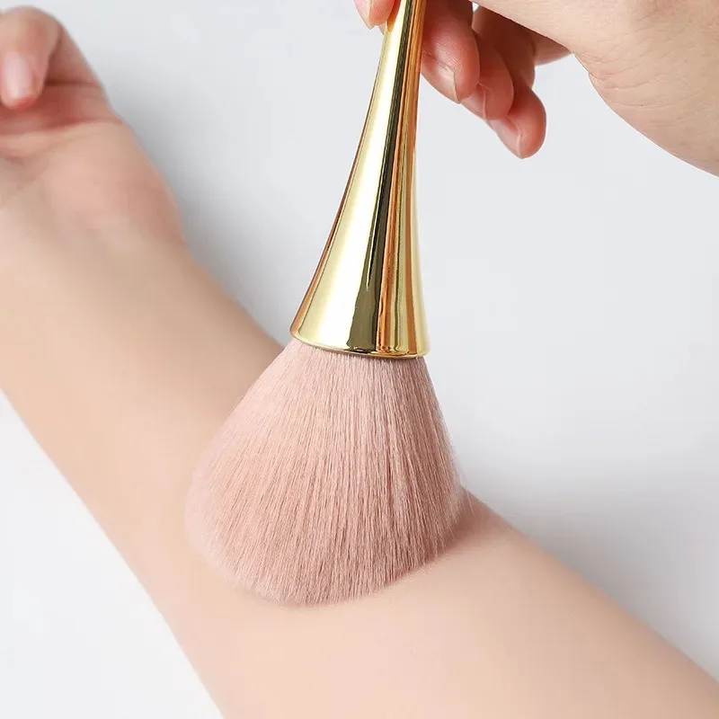 فرشاة مكياج احترافية لبودرة أحمر الخدود باللون الذهبي الوردي، فرشاة مكياج كبيرة لمستحضرات التجميل للوجه، أداة مكياج كونت بروشا كولوريتي #1