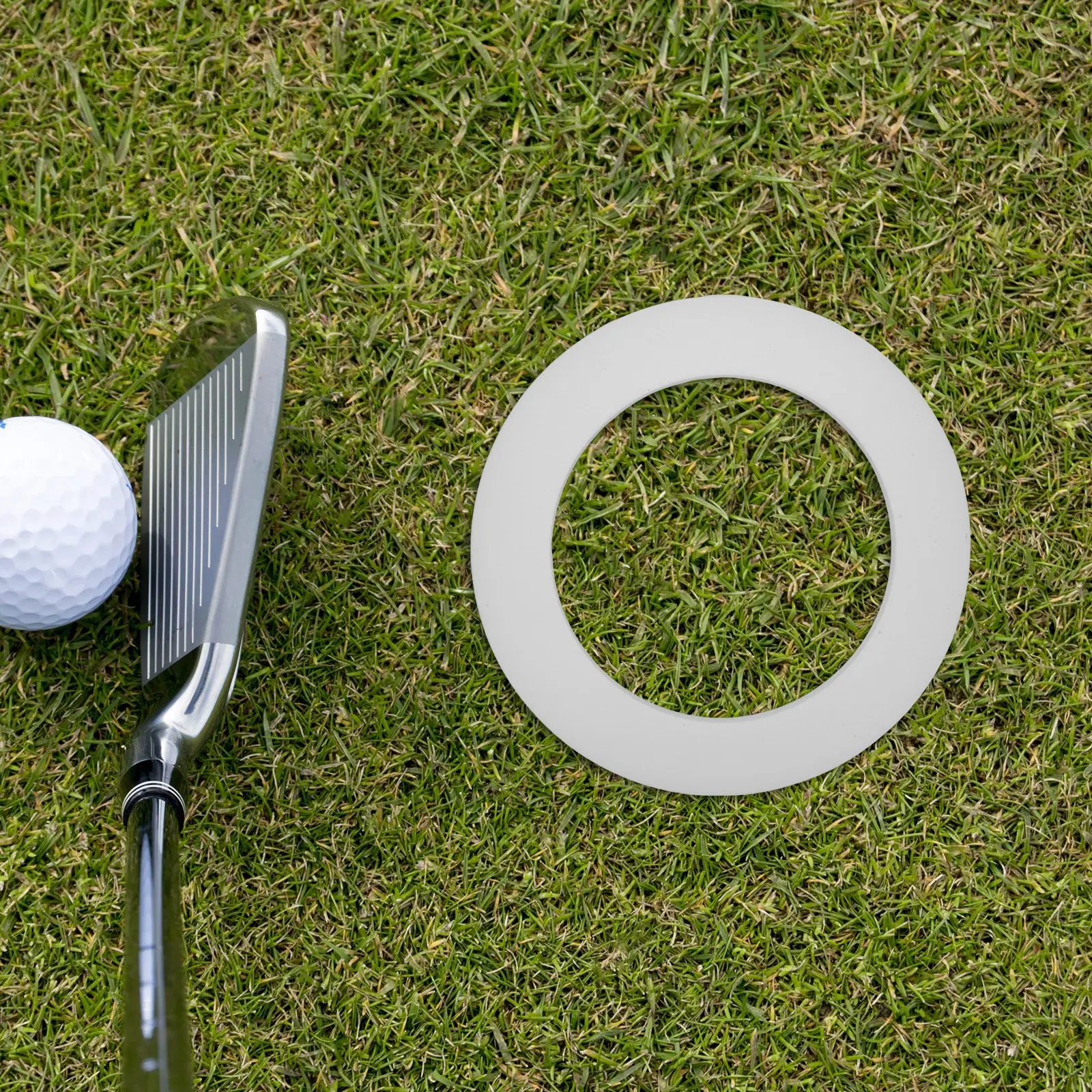 

Набор из 2 тренажеров для гольфа: портативный инструмент для отработки ударов с уменьшением размера отверстия для дома, офиса, двора