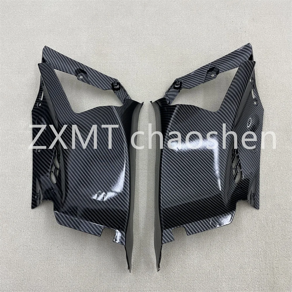 

ABS fairing motorcycles are suitable for CBR650R headtube covers, headtube covers, and carbon fiber paint for 2024 and 2025