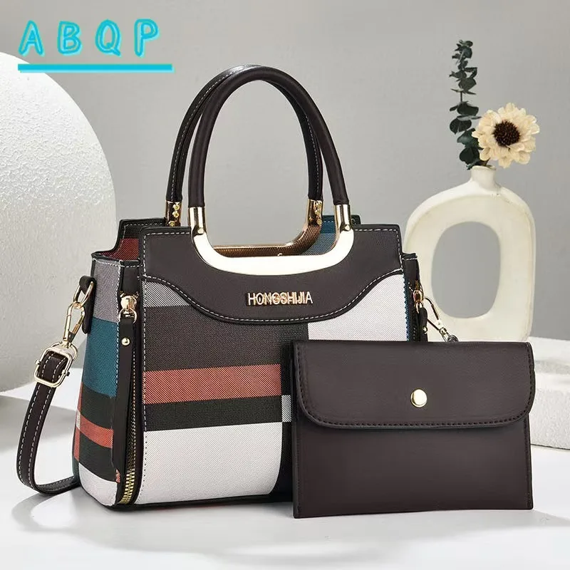 New Women's Handbags Luxury Brand Fashion Trend Women's Shoulder Crossbody Bag Large Capacity 2 Piece Set Casual Women's Bag
