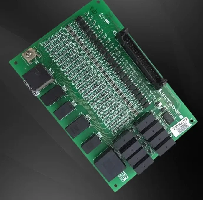 les-pieces-conviennent-a-la-carte-d'interface-d'echelle-de-type-k-d'ascenseur-mitsubishi-j631705b000g02-g01