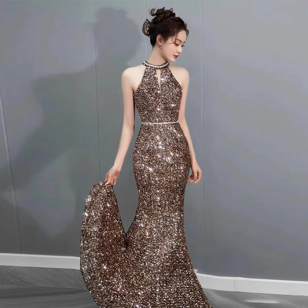 

Shiny Vintage Cocktail Dress Sleeveless Mermaid Halter Floor Length Ceremony Host Saudi Crystal Beading Celebrity Evening Gowns