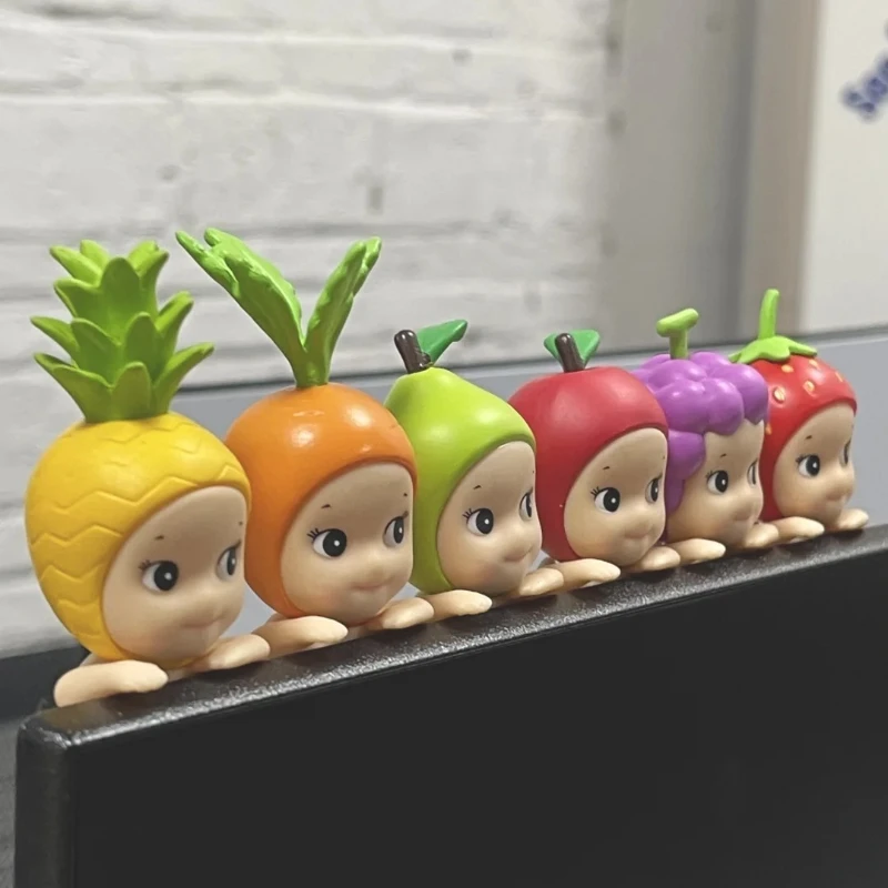 

Sonny Cute Hipper Harvest Series Angel Blind Box Home Sweet Home Action Figure Looking Back Mystery Box Dinosaur Collectible Toy