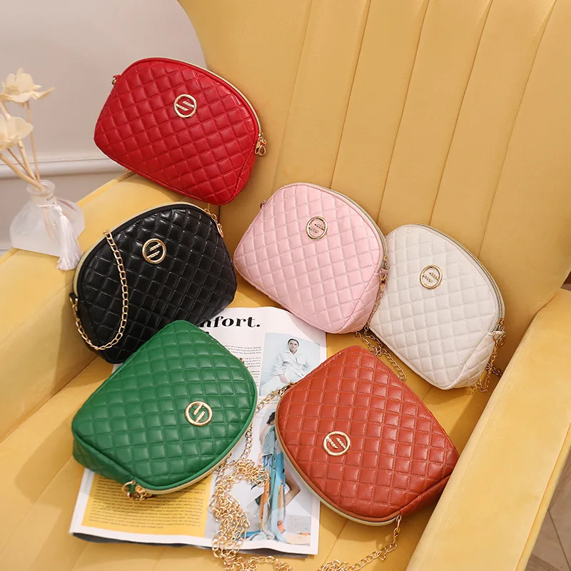 

Embroidered Messenger Bag 2023ladies Bag Fashion Joker Chain Rhombic Bag Fresh And Sweet Lady Shoulder Bag