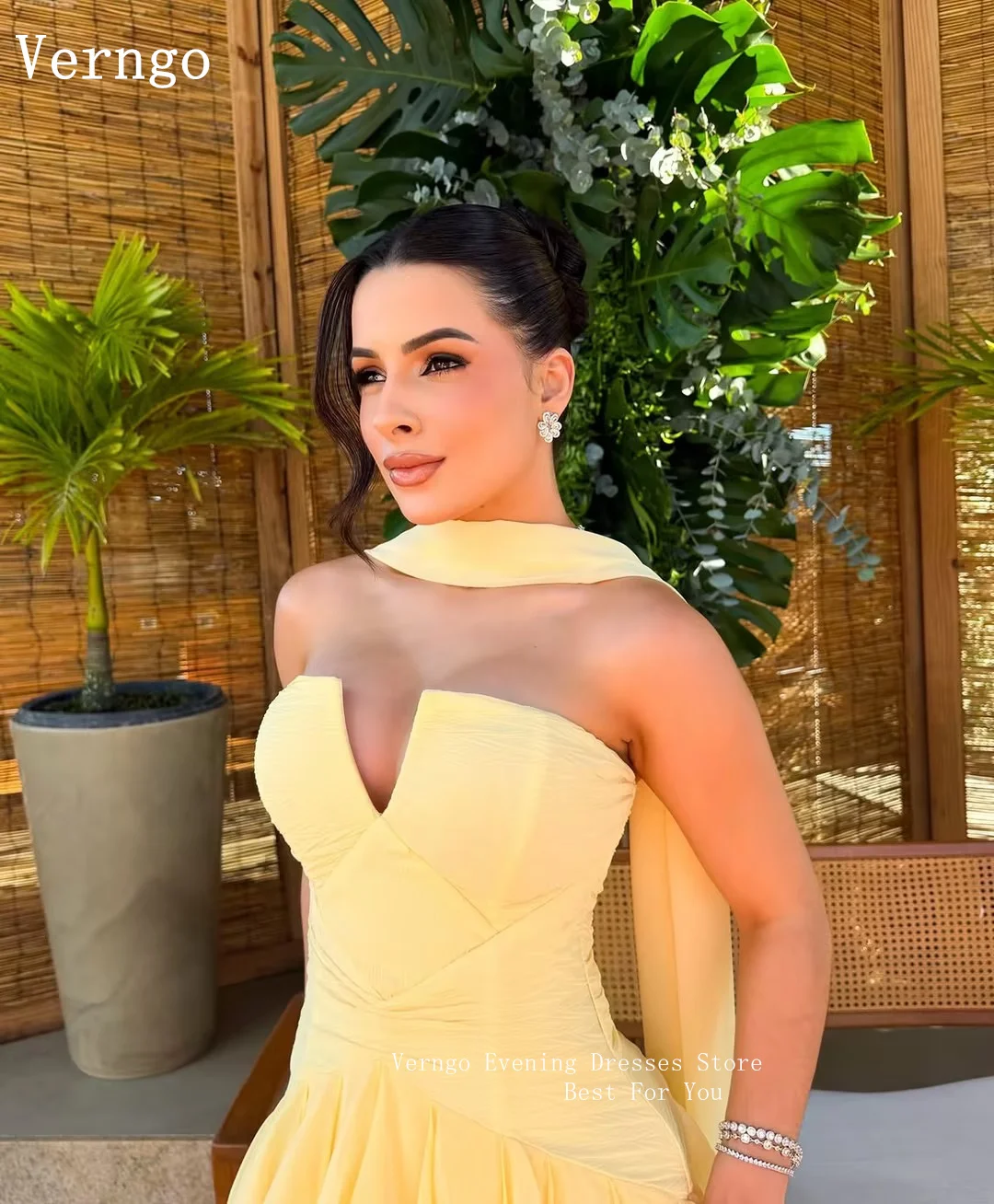 Verngo Simple Yellow Chiffon Pleated Evening Dress Sweetheart A Line Scarf Prom Gowns Maxi Wedding Party Dresses Customized