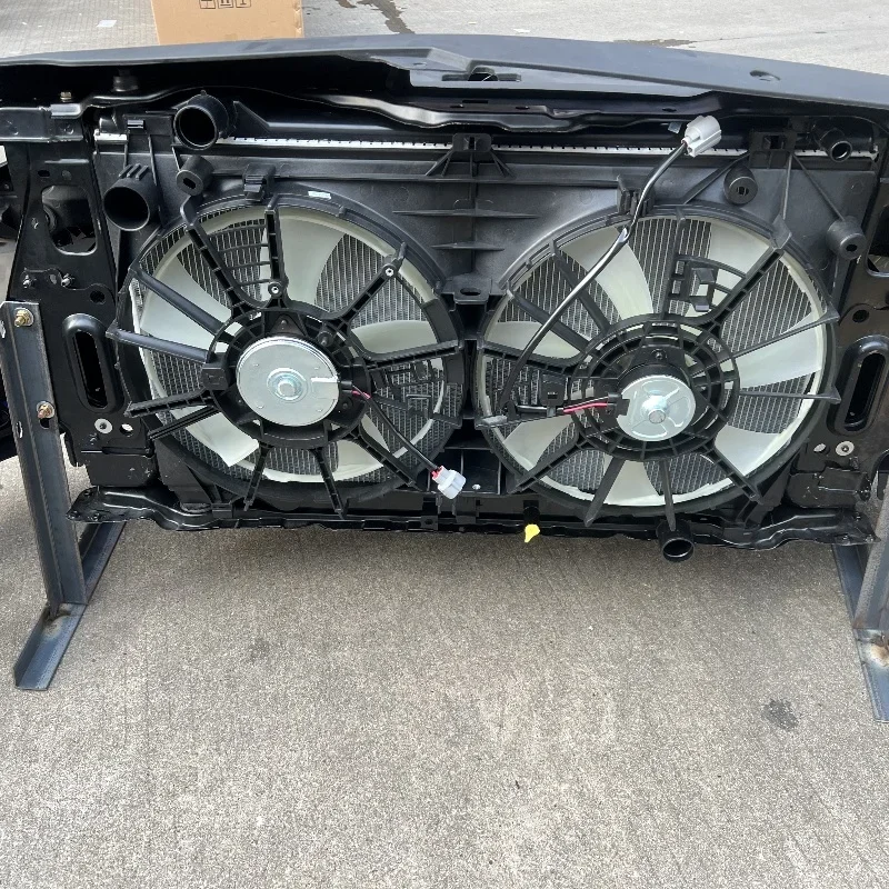 Auto spare parts body kit parts with grille car bumper assembly parts For IS200T IS300H IS350 2013-2020 6