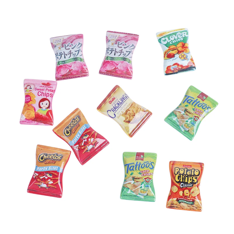 10 Teile/satz Zufällige Kartoffel Chips Puppenhaus Miniatur Küche Lebensmittel DIY Pretend Spielen Spielzeug