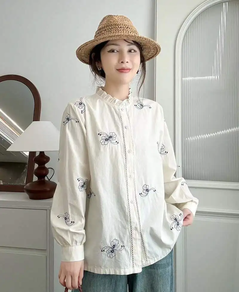 جديد 2025 الخريف قميص قطني بكم طويل ، المرأة الوقوف مخطط التطريز ، موري فتاة OL الفرنسية الرجعية شيك بلوزة فضفاضة T59282CC