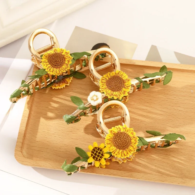 Sunflower Flower Hair Claw for Women Y2K Large Metal Grab Clip Girl Headwear Jewelry 2024 Latest Female Fashion Hair Accessories