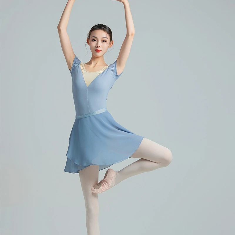 

Модный тонкий танцевальный костюм, комбинезон для выступлений, тренировочная одежда для женщин и взрослых, гимнастика, балет, с короткими рукавами, цветная блокировка