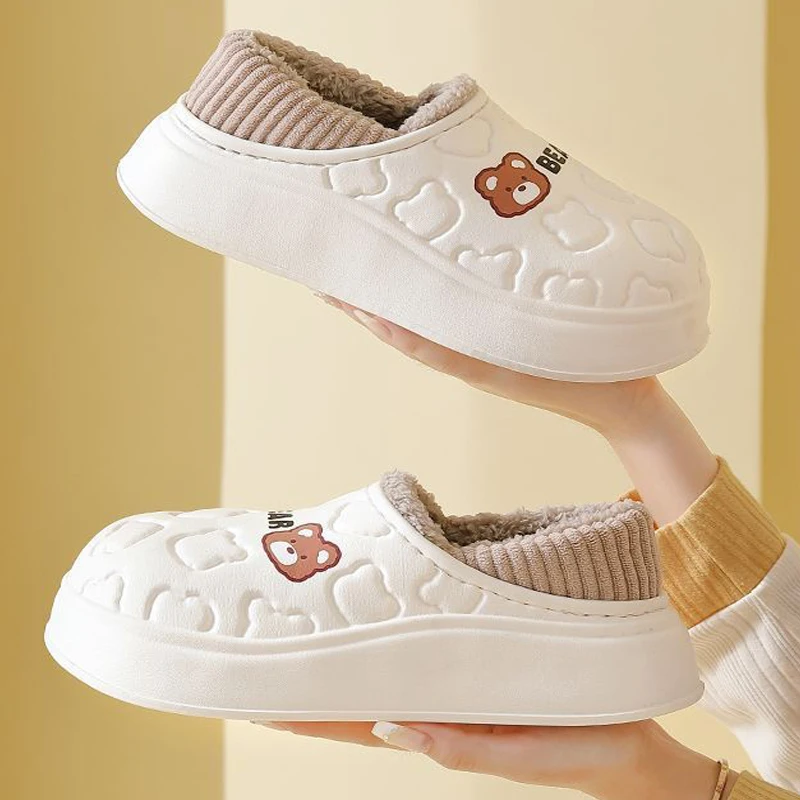 شباشب قطنية مقاومة للماء للنساء والرجال للشتاء والخارج والمنزل الداخلي ونعل سميك دافئ ومضاد للانزلاق أحذية قطنية للزوجين