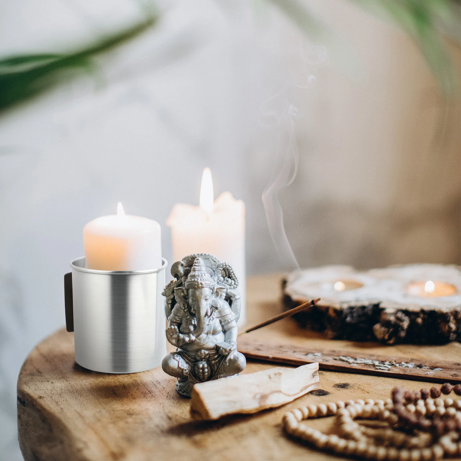 

1Pcs Wax Melting Cup Making Container DIY Tool High-Quality Material Fast Cooling Dripless Spout Safe Handle