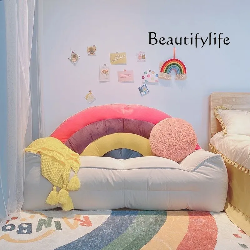 S Minimalist Classi…