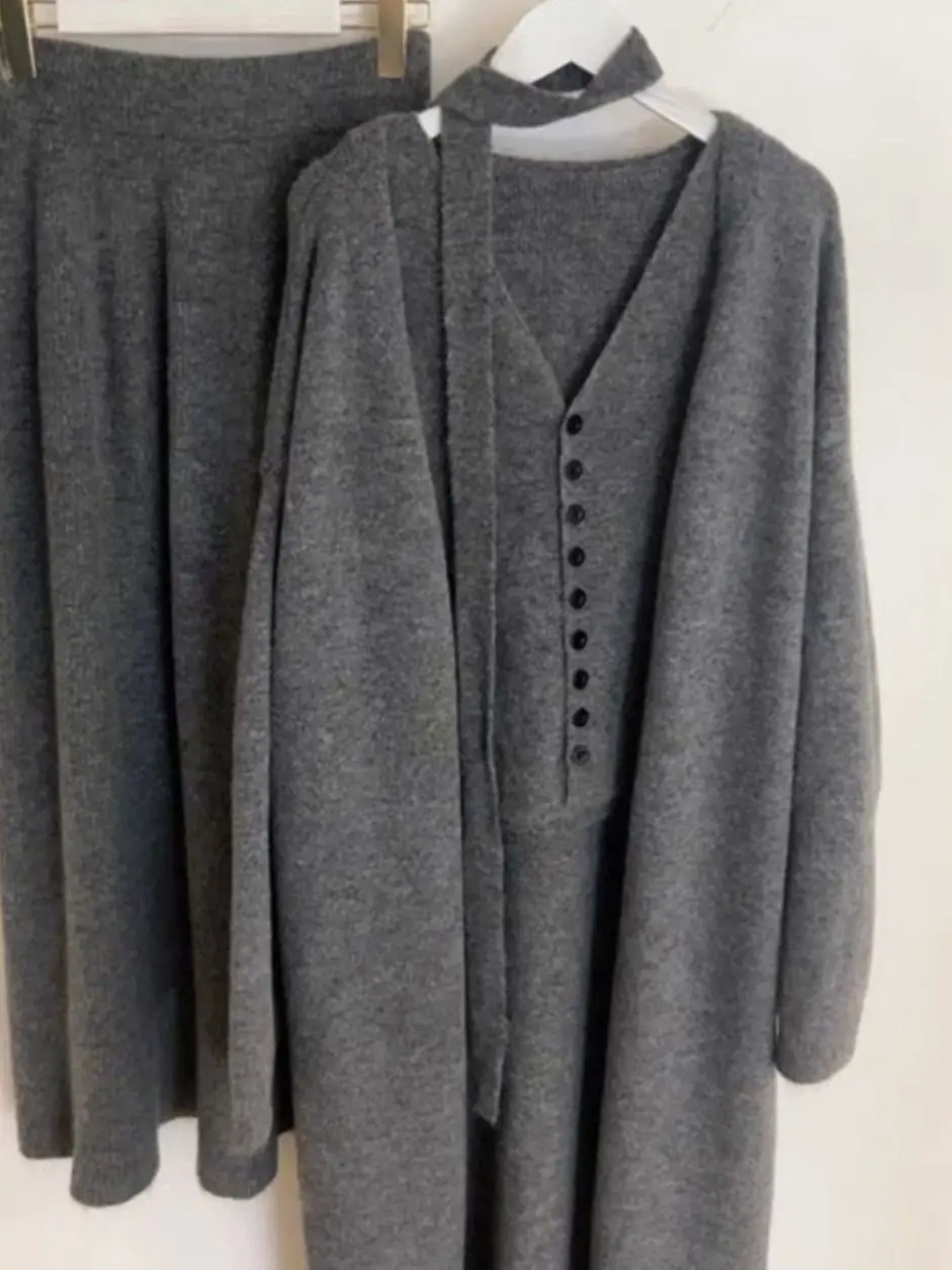 

V-Neck Sweater Vest Skirt 3-Piece Set for Women Flattering Knit Outfit Fall Winter Lazy Style