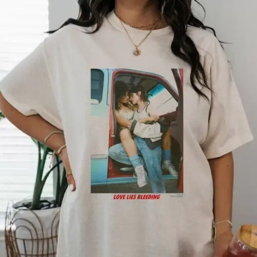 Футболка с изображением фильма Love Lies Bloody Merch