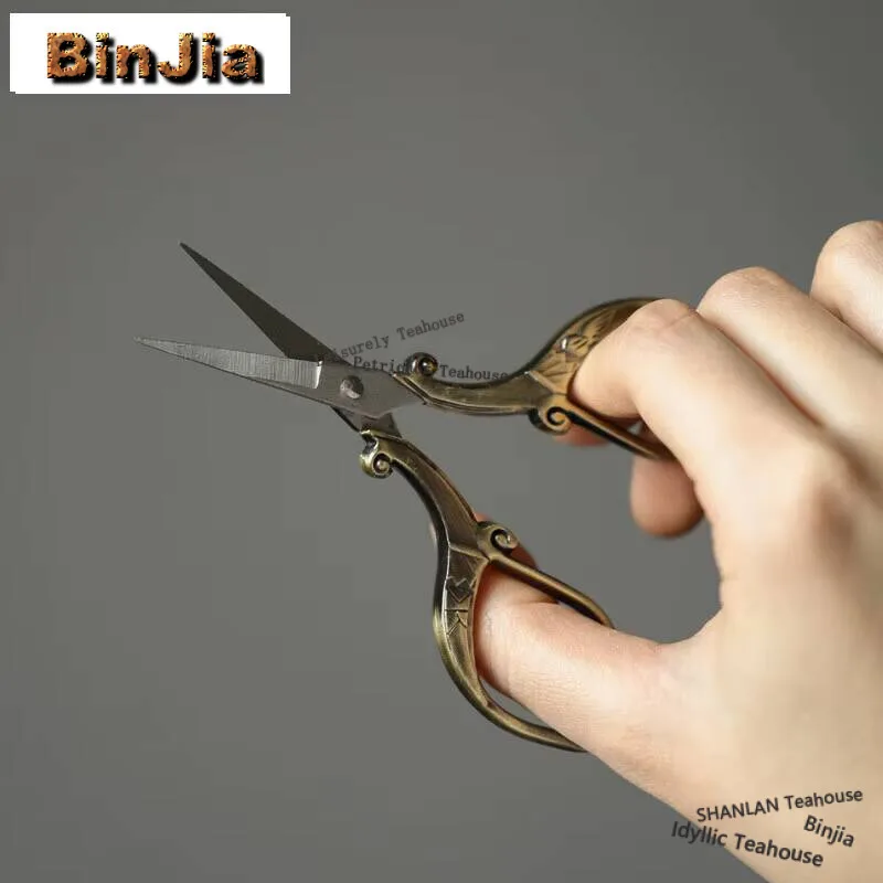 

Retro Bronze Color Small Tea Art Scissors Tea Bag Packaging Bubble Bag Knife Art Cross Stitch Scissors Tea Ceremony Accessories